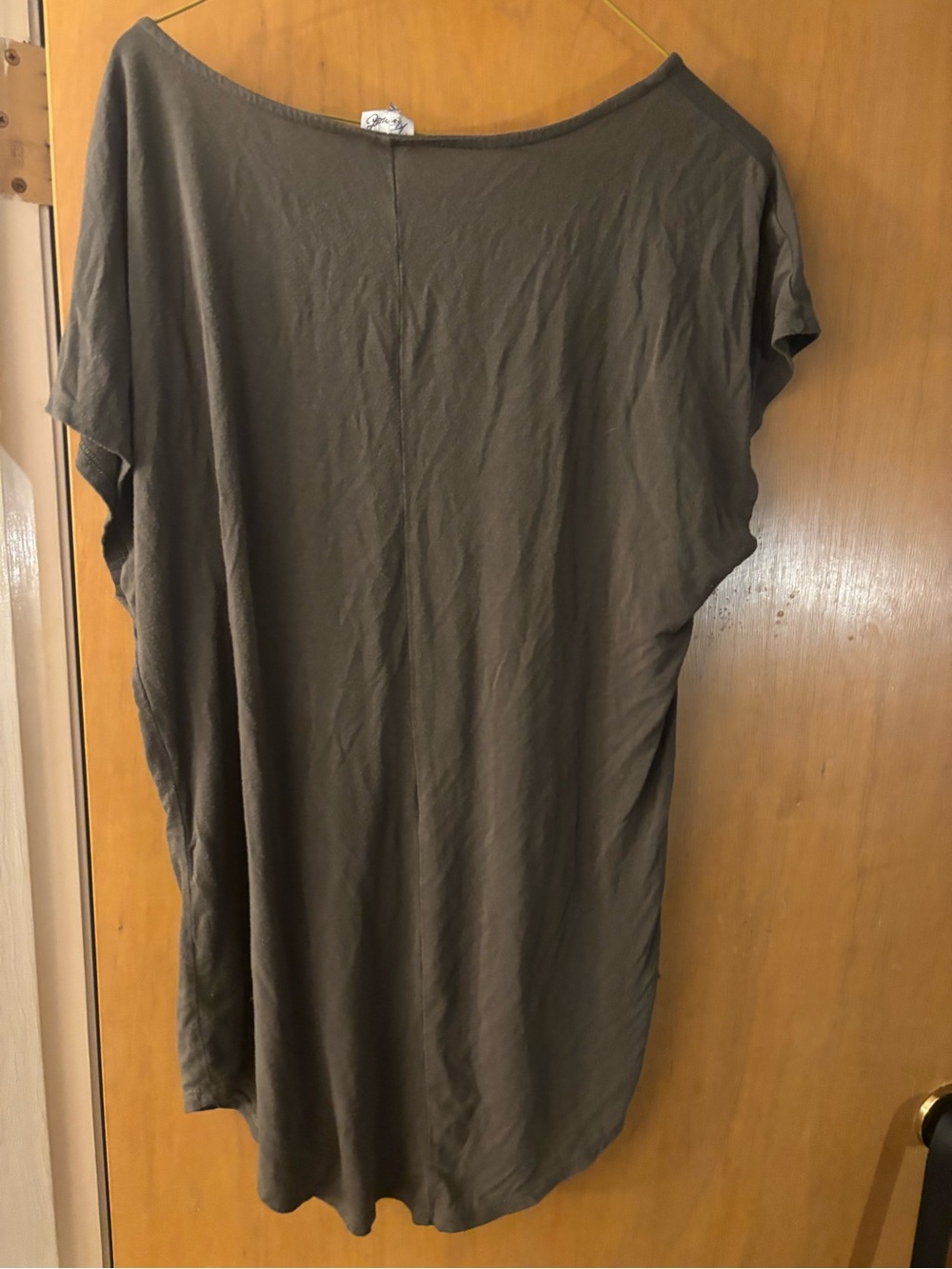 Ladies Casual Short Sleeve Tee in Olive